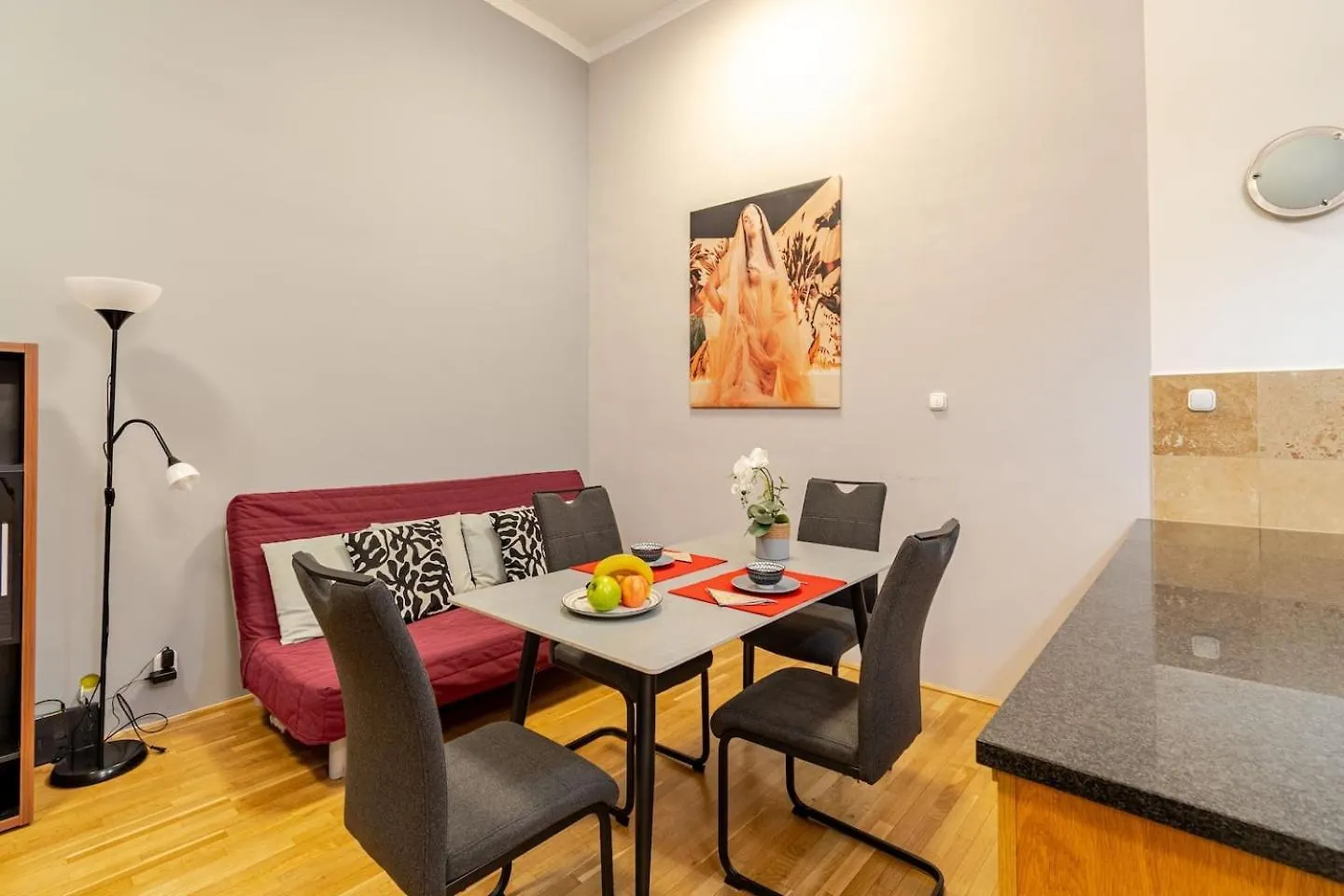 Pillow Heaven Budapest Apartment